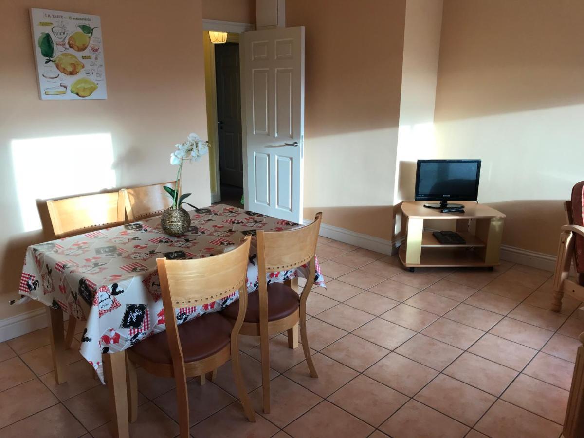 Kings Court Holiday Apartments Tralee Zewnętrze zdjęcie